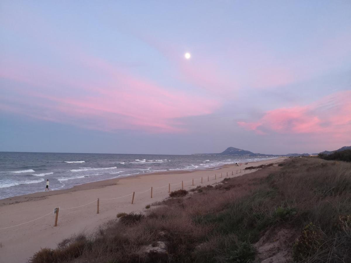Apartamento Con Vistas Al Mar Oliva Bagian luar foto