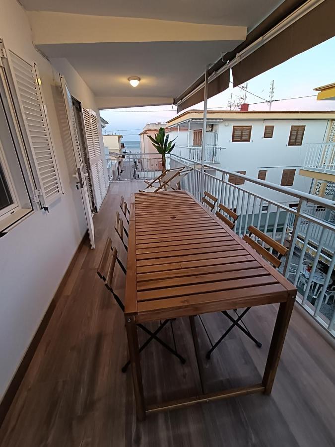 Apartamento Con Vistas Al Mar Oliva Bagian luar foto