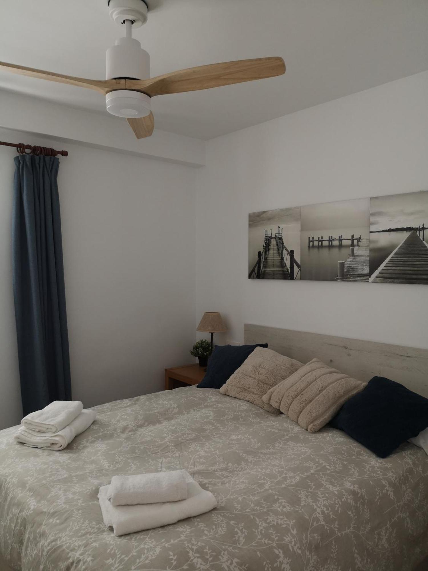 Apartamento Con Vistas Al Mar Oliva Bagian luar foto